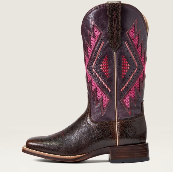 NWB  ARIAT WOMEN'S SIENNA VENTTEK 360 CHOCOLATE CHIP SQUARE TOE BOOT - Picture 4 of 15